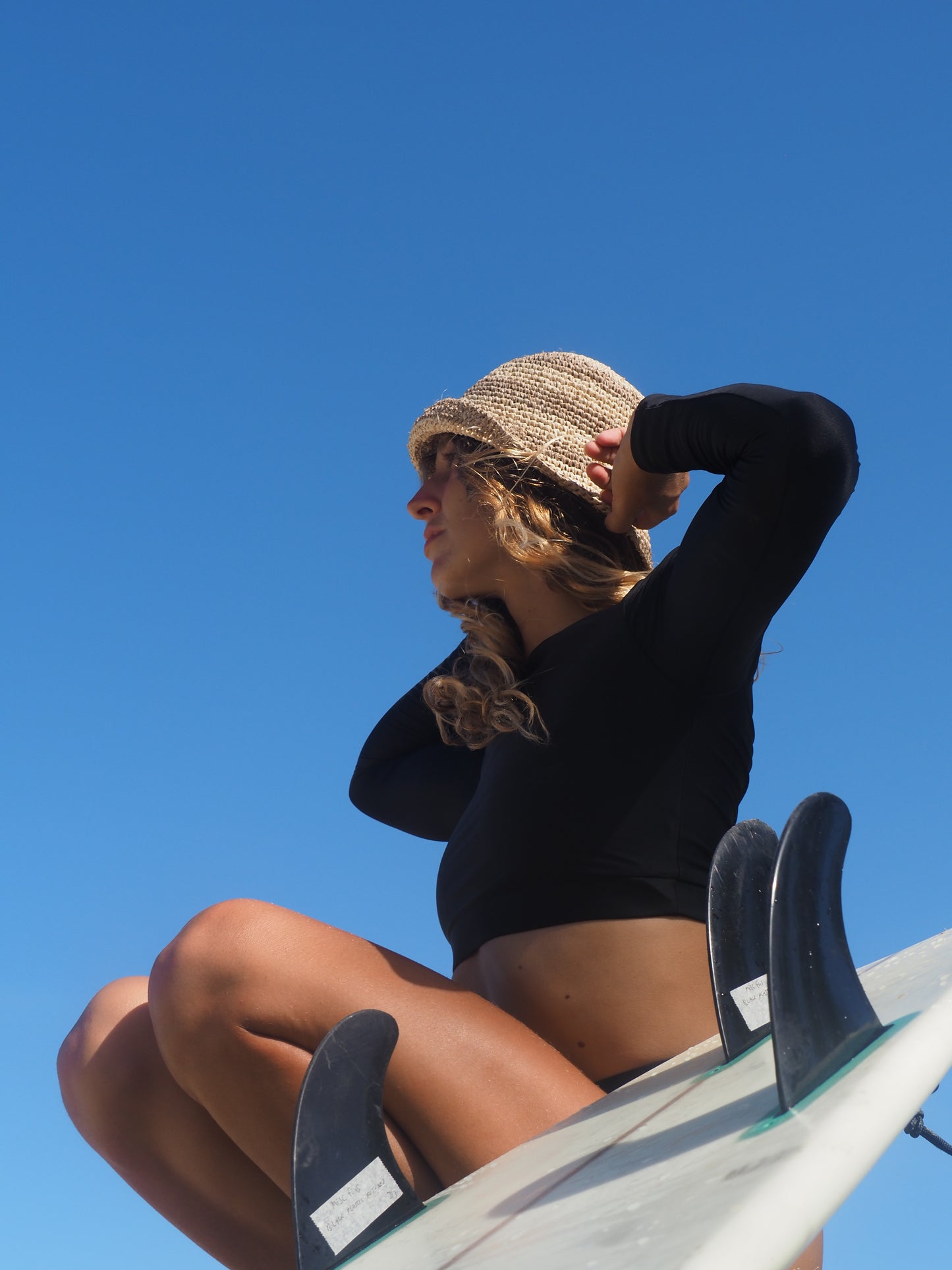 Pacifico - Long Sleeve Crop Top